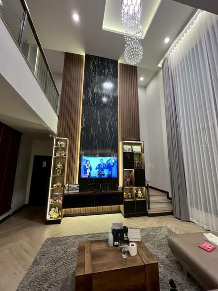 Setthasiri Thawiwatthana, Bangkok, Sala Thammasop Road, Sala Thammasop, Thawi Watthana, Bangkok, 5 Bedrooms, 345 sqm, Single Detached House For Sale, by Chaiya Sinlapavilawan, 500248880 - DDproperty.com