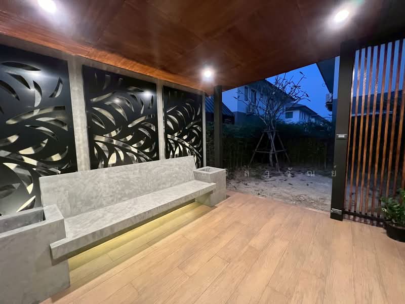 Setthasiri Thawiwatthana, Bangkok, Sala Thammasop Road, Sala Thammasop, Thawi Watthana, Bangkok, 5 Bedrooms, 345 sqm, Single Detached House For Sale, by Chaiya Sinlapavilawan, 500248880 - DDproperty.com