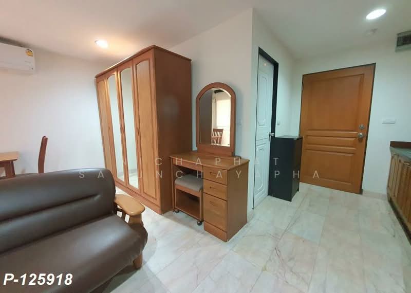 The Prime Suites, Bangkok, 17 Sukhumvit Soi 18, Khlong Toei, Khlong Toei, Bangkok, 1 Bedroom, 35 sqm, Condo For Rent, by Nichaphat Sakunchayapha, 500248886 - DDproperty.com