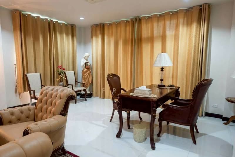บ้านสวยเด่น เป็นที่หมายปอง ในอำเภอเมืองภูเก็ต, Phuket, Ratsada, Muang Phuket, Phuket, 6 Bedrooms, 500 sqm, Single Detached House For Sale, by penn_property, 500248898 - DDproperty.com