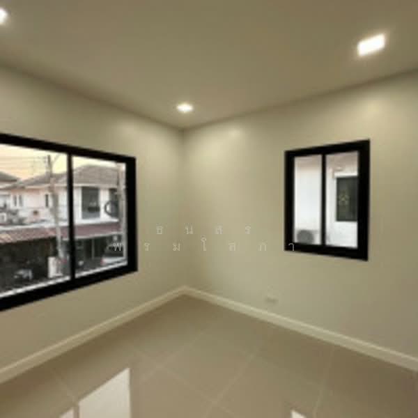 Pruksa Village 21 Delight : พฤกษาวิลเลจ 21 ดีไลท์, ปทุมธานี, หมู่บ้านพฤกษาวิลเลจ21, ลาดสวาย, ลำลูกกา, ปทุมธานี, 160 ตร.ม., บ้านเดี่ยว ขาย, โดย ธนสร พรมโสภา, 500248905 - DDproperty.com