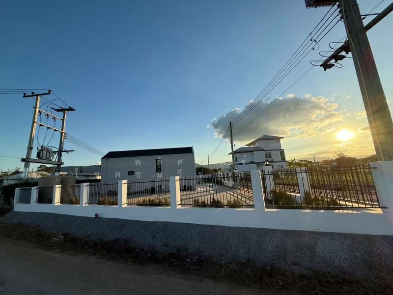 ปล่อยเช่าบ้านใหม่ให้เช่าเพิ่งสร้างเสร็จ “บ้านเขาใหญ่ หมูสี” เพื่ออยู่เองหรือนำไปปล่อยเช่า ค่าเช่า, Nakhon Ratchasima, Mu Si, Pak Chong, Nakhon Ratchasima, 4 Bedrooms, 130 sqm, Single Detached House For Rent, by พลิศภัสร์ โชคธนวีระกานต์, 500248908 - DDproperty.com