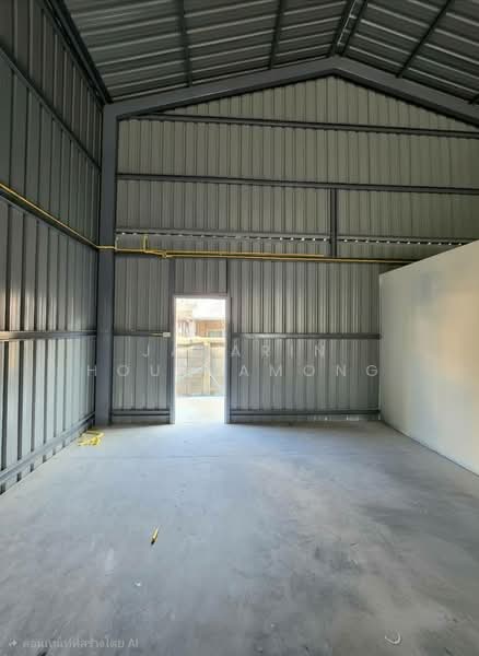 ให้เช่าโกดัง สตรีวิทยา โชคชัย4 ลาดพร้าว กรุงเทพ 278 ตรม, Bangkok, Lat Phrao, Lat Phrao, Bangkok, , 328 sqm, Warehouse/Factory For Rent, by Jakarin Houpramong, 500248927 - DDproperty.com