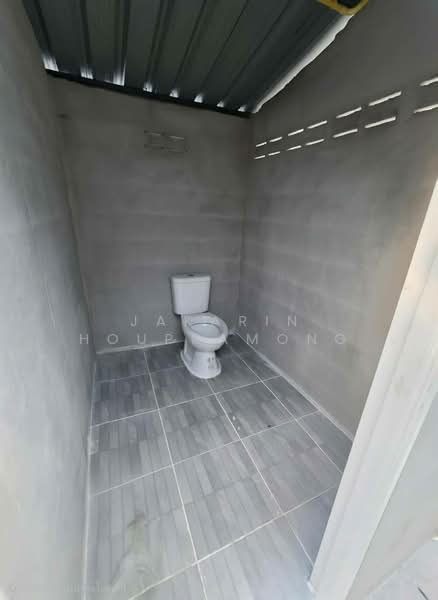 ให้เช่าโกดัง สตรีวิทยา โชคชัย4 ลาดพร้าว กรุงเทพ 278 ตรม, Bangkok, Lat Phrao, Lat Phrao, Bangkok, , 328 sqm, Warehouse/Factory For Rent, by Jakarin Houpramong, 500248927 - DDproperty.com