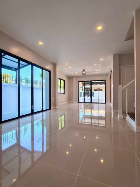 Ausara Bangbuathong, Nonthaburi, Bang Rak Pattana, Bang Bua Thong, Nonthaburi, 3 Bedrooms, 125 sqm, Townhouse For Sale, by Wanlapa Charoonthum, 500248955 - DDproperty.com