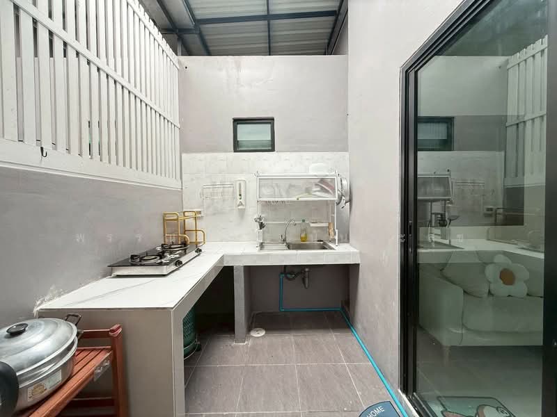 แม่น้ำคู้, Rayong, Mae Nam Khu, Pluak Daeng, Rayong, 2 Bedrooms, 104 sqm, Townhouse For Rent, by พรรณราย นันตะสุข, 500248964 - DDproperty.com