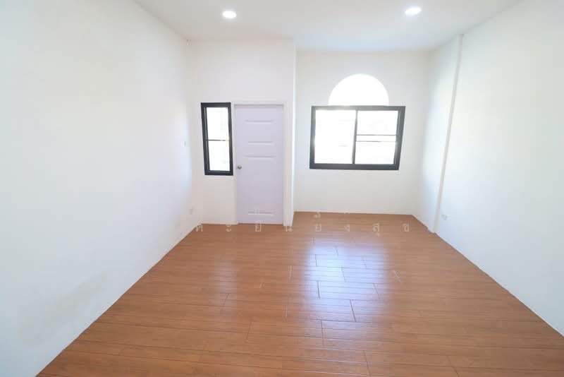 Townhouse in Soi Ramkhamhaeng 24, Bangkok, รามคำแหง, Hua Mak, Bang Kapi, Bangkok, 2 Bedrooms, 98 sqm, Townhouse For Sale, by พิเชษฐต์ นาคะยืนยงสุข, 500248967 - ทาวน์เฮ้าส์ รามคำแหง ใกล้เอแบค หัวหมาก - DDproperty.com