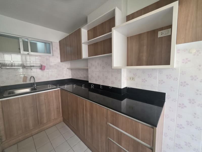 Lumpini Center Sukhumvit 77, Bangkok, Soi Sukhumvit 81, Suan Luang, Suan Luang, Bangkok, 2 Bedrooms, 56 sqm, Condo For Sale, by DifferEstate, 500248975 - DDproperty.com