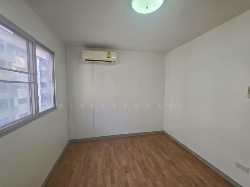 Lumpini Center Sukhumvit 77, Bangkok, Soi Sukhumvit 81, Suan Luang, Suan Luang, Bangkok, 2 Bedrooms, 56 sqm, Condo For Sale, by DifferEstate, 500248975 - DDproperty.com