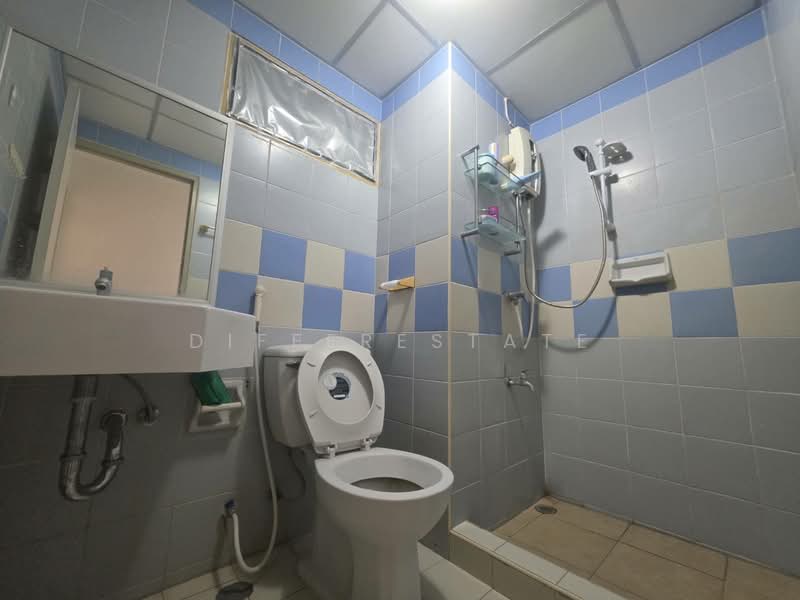 Lumpini Center Sukhumvit 77 : คอนโด ลุมพินี เซ็นเตอร์ สุขุมวิท 77, กรุงเทพ, ซ. สุขุมวิท 81, สวนหลวง, สวนหลวง, กรุงเทพ, 56 ตร.ม., คอนโด ขาย, โดย DifferEstate, 500248975 - DDproperty.com