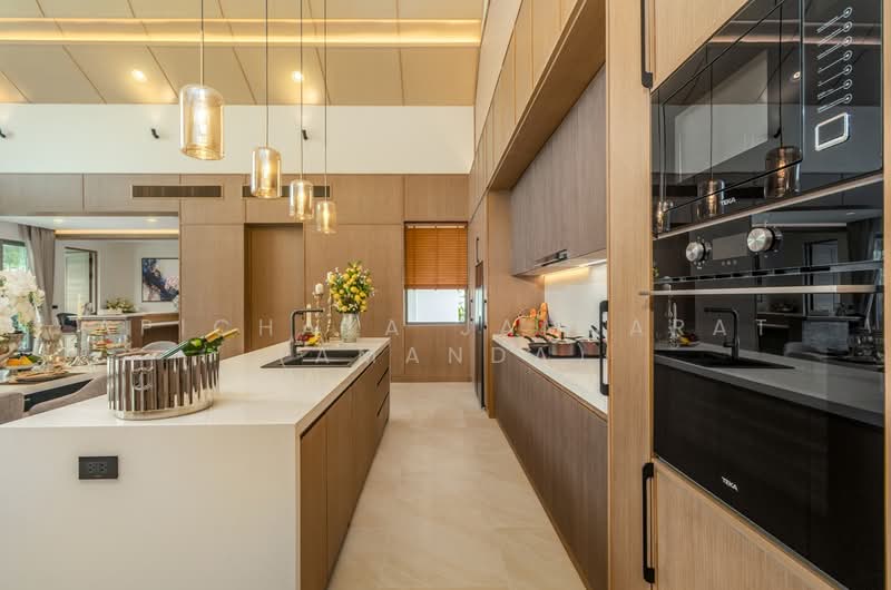 Erawana Grand, Phuket, Choeng Thale, Thalang, Phuket, 4 Bedrooms, 533 sqm, Villa For Sale, by Apichaya Jamjarat (Amanda), 500248999 - DDproperty.com