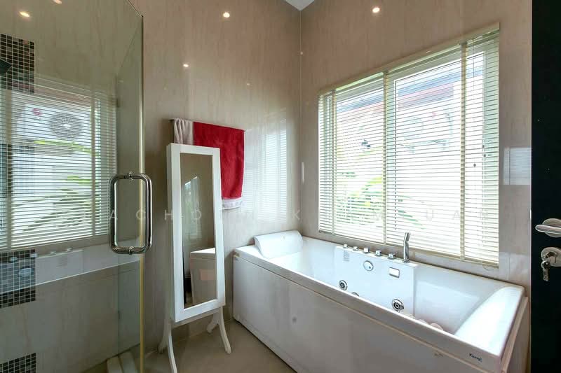 Hua Hin Pool Villa, Prachuap Khiri Khan, Hua Hin City, Hua Hin, Hua Hin, Prachuap Khiri Khan, 4 Bedrooms, 490 sqm, Single Detached House For Rent, by Orachorn Khamluan, 500249017 - DDproperty.com