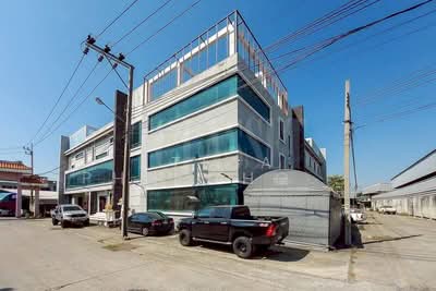 ขาย - ขาย โกดัง พร้อม สำนักงานอาคาร 3 ชั้น บางปู แพรกษา มีบ้านพักพนักงาน ใกล้จุดขึ้นลงทางด่วนกาญจนาภิเษก, สมุทรปราการ