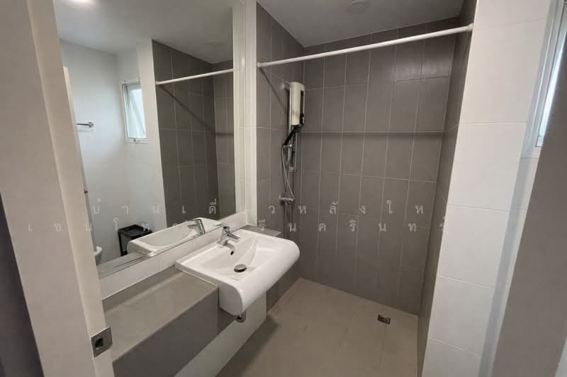 Centro Bangna-Srinakarin, Samut Prakan, Bang Kaeo, Bang Plee, Samut Prakan, 4 Bedrooms, 185 sqm, Single Detached House For Sale, by บ้านเดี่ยวหลังใหญ่ เซนโทร ศรีนครินทร์-บางนา 60.1 ตร.ว., 500249039 - DDproperty.com