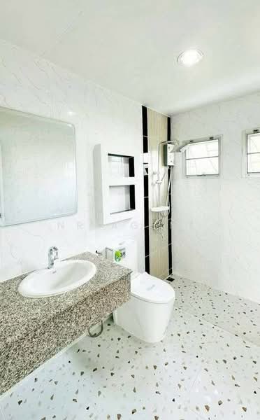 Supalai Grand Lake, Bangkok, Khum Klao Road, Saen Sab, Min Buri, Bangkok, 3 Bedrooms, 120 sqm, Single Detached House For Sale, by NR AGENT, 500249057 - DDproperty.com