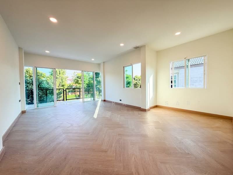 Bangkok Boulevard Ratchapruek – Rama 5 (2), Nonthaburi, Ratchaphruek Road, Bang Krang, Muang Nonthaburi, Nonthaburi, 4 Bedrooms, 222 sqm, Single Detached House For Sale, by Cherlin  Lophattarakulsart, 500249069 - DDproperty.com