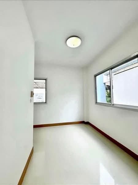 ขาย - ขายบ้านเดี่ยว 2 ชั้นในตัวเมือง หลัง The mall, นครราชสีมา