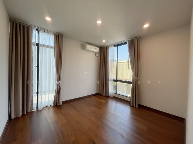 The Master Ratchapruek-Maha Chesadabodindranusorn Bridge, Nonthaburi, Yotha Thikan Road, Bang Krang, Muang Nonthaburi, Nonthaburi, 4 Bedrooms, 300 sqm, Single Detached House For Rent, by Chanicha Settha-amorn, 500249105 - DDproperty.com