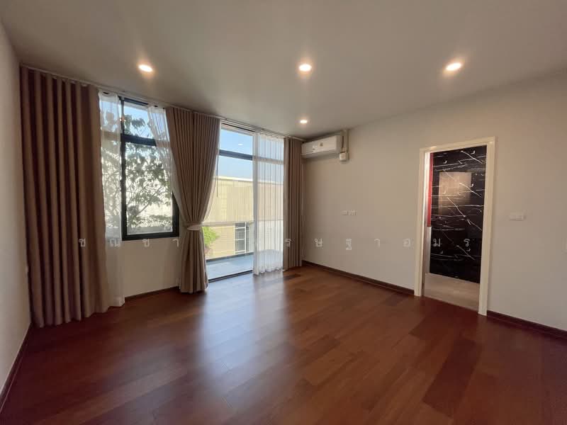 The Master Ratchapruek-Maha Chesadabodindranusorn Bridge, Nonthaburi, Yotha Thikan Road, Bang Krang, Muang Nonthaburi, Nonthaburi, 4 Bedrooms, 300 sqm, Single Detached House For Rent, by Chanicha Settha-amorn, 500249105 - DDproperty.com