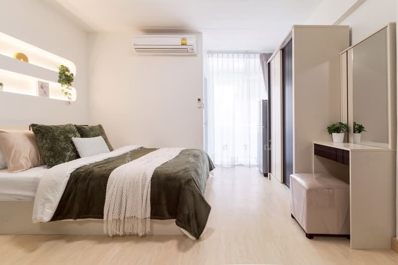 Ratchada City Condominium, Bangkok, 98 Pracha Rat Bamphen 7 Alley, Huai Khwang, Huai Khwang, Bangkok, 1 Bedroom, 33 sqm, Condo For Sale, by Nannapatsorn Limsiriwat, 500249109 - DDproperty.com