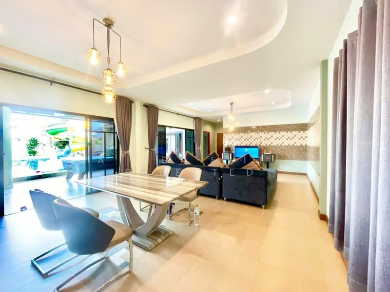 Huay Yai Park Villas : ห้วยใหญ่ พาร์ค วิลล่า, ชลบุรี, ห้วยใหญ่, บางละมุง, ชลบุรี, 300 ตร.ม., วิลล่า ขาย, โดย A LIST ELITE SELECTED, 500249124 - DDproperty.com