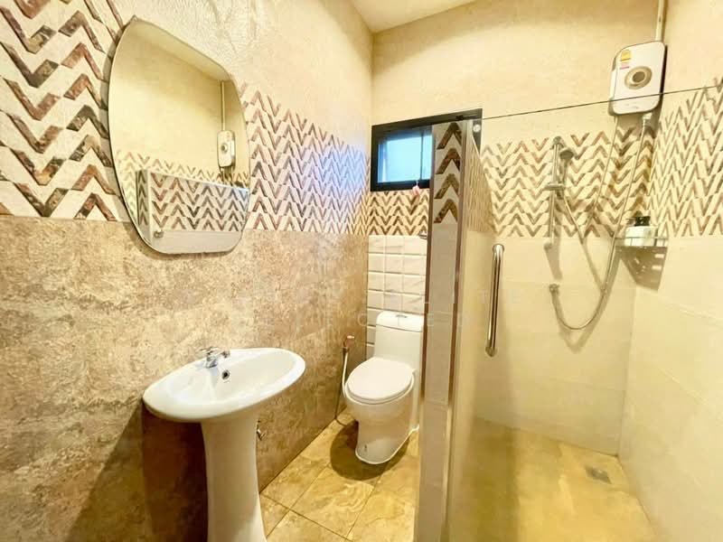 Huay Yai Park Villas : ห้วยใหญ่ พาร์ค วิลล่า, ชลบุรี, ห้วยใหญ่, บางละมุง, ชลบุรี, 300 ตร.ม., วิลล่า ขาย, โดย A LIST ELITE SELECTED, 500249124 - DDproperty.com