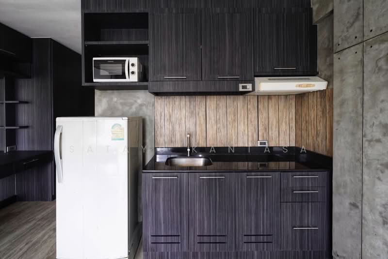 Raintree Villa, Bangkok, 108 198 Soi Sukhumvit 53, Khlong Tan Nua, Watthana, Bangkok, Studio, 29 sqm, Condo For Rent, by Satayu Kantasa, 500249132 - DDproperty.com