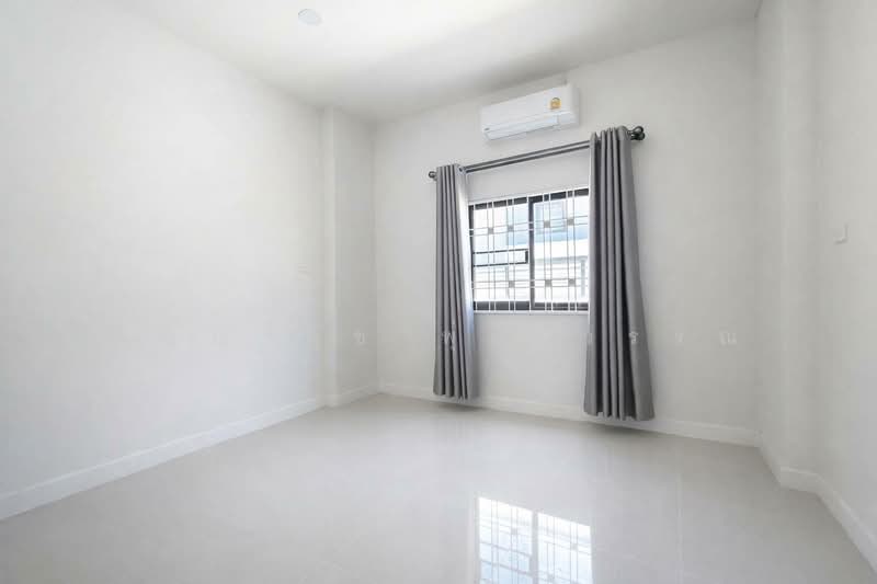 ขามทะเลสอ, Nakhon Ratchasima, Kham Thale So, Kham Thale So, Nakhon Ratchasima, 3 Bedrooms, 136 sqm, Single Detached House For Sale, by ชัญญานุช พุ่มสุวรรณ, 500249147 - DDproperty.com