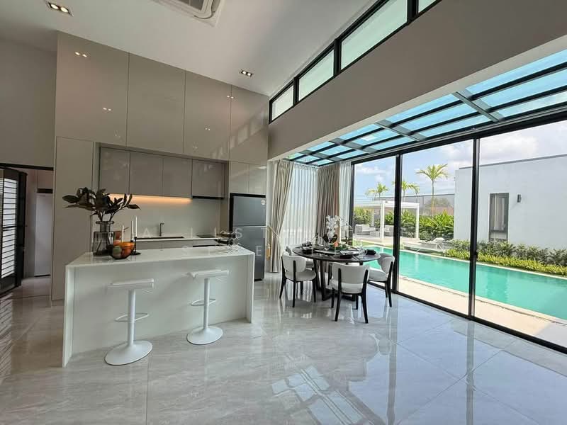 Pattaya Tower, Chon Buri (Pattaya), 79 Pattaya 4, Bang Lamung, Bang Lamung (Pattaya), Chon Buri (Pattaya), 3 Bedrooms, 380 sqm, Villa For Rent, by A LIST ELITE SELECTED, 500249153 - DDproperty.com