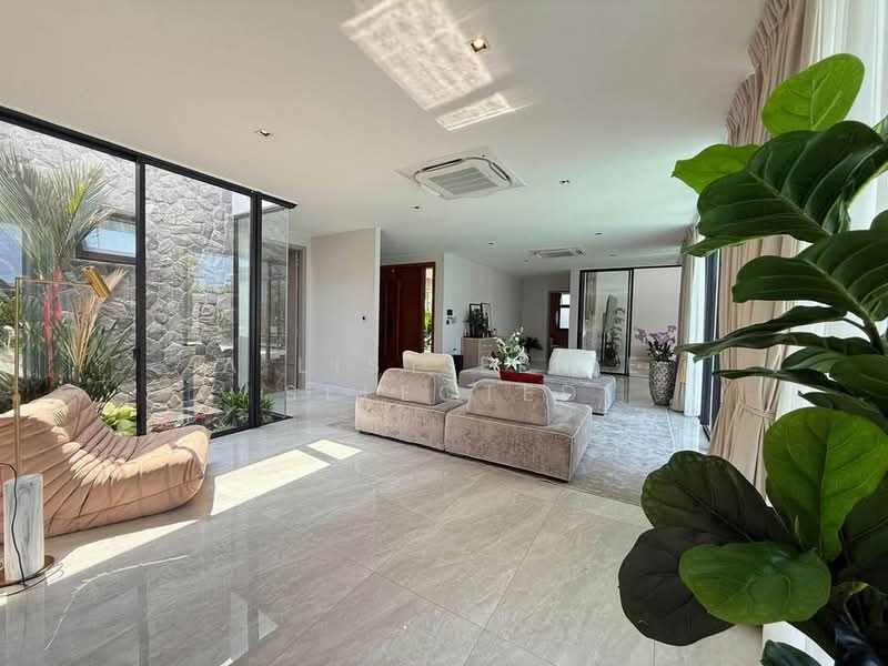 Pattaya Tower, Chon Buri (Pattaya), 79 Pattaya 4, Bang Lamung, Bang Lamung (Pattaya), Chon Buri (Pattaya), 3 Bedrooms, 380 sqm, Villa For Rent, by A LIST ELITE SELECTED, 500249153 - DDproperty.com