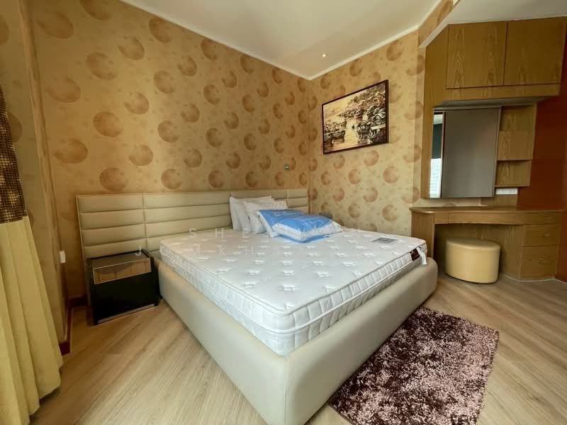 The Infinity, Bangkok, 98 Narathiwatratchanakharin Road, Silom, Bang Rak, Bangkok, 2 Bedrooms, 80 sqm, Condo For Rent, by Sherwan Jomkhamsing, 500249159 - DDproperty.com