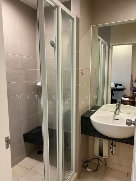 The Light House Sathorn–Chareonnakorn, Bangkok, Chareonnakorn Road, Khlong Ton Sai, Khlong San, Bangkok, 1 Bedroom, 49 sqm, Condo For Rent, by Hathaichanok Saenset, 500249168 - DDproperty.com