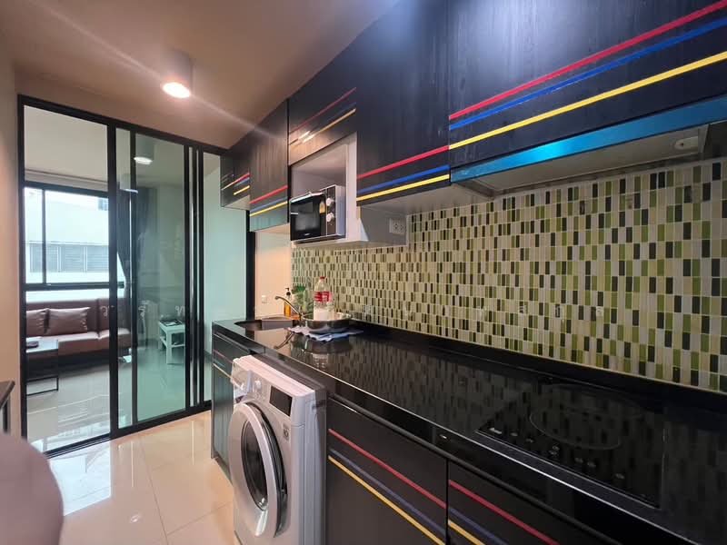 Chateau In Town Ratchada 10, Bangkok, - Soi Ratchadapisek 10 intersection 7 Ratchadapisek Road, Huai Khwang, Huai Khwang, Bangkok, 2 Bedrooms, 48 sqm, Condo For Sale, by วรัทยา สีหนาทสกุล, 500249172 - DDproperty.com