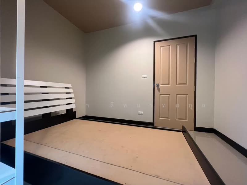 Chateau In Town Ratchada 10, Bangkok, - Soi Ratchadapisek 10 intersection 7 Ratchadapisek Road, Huai Khwang, Huai Khwang, Bangkok, 2 Bedrooms, 48 sqm, Condo For Sale, by วรัทยา สีหนาทสกุล, 500249172 - DDproperty.com