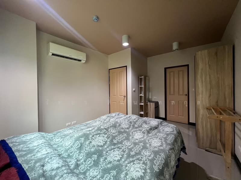 Chateau In Town Ratchada 10, Bangkok, - Soi Ratchadapisek 10 intersection 7 Ratchadapisek Road, Huai Khwang, Huai Khwang, Bangkok, 2 Bedrooms, 48 sqm, Condo For Sale, by วรัทยา สีหนาทสกุล, 500249172 - DDproperty.com