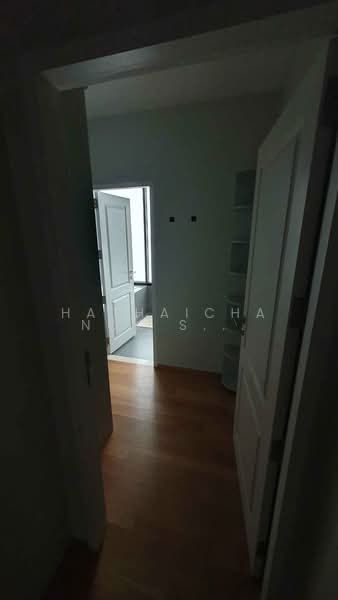 Noble Revo Silom, Bangkok, 88 Soi Surasak Surasak Road, Silom, Bang Rak, Bangkok, 2 Bedrooms, 65 sqm, Condo For Rent, by Hathaichanok Saenset, 500249190 - DDproperty.com