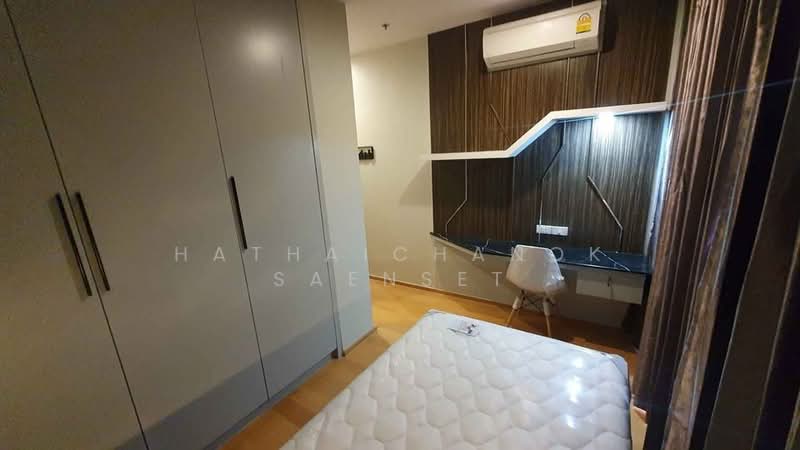 Noble Revo Silom, Bangkok, 88 Soi Surasak Surasak Road, Silom, Bang Rak, Bangkok, 2 Bedrooms, 65 sqm, Condo For Rent, by Hathaichanok Saenset, 500249190 - DDproperty.com