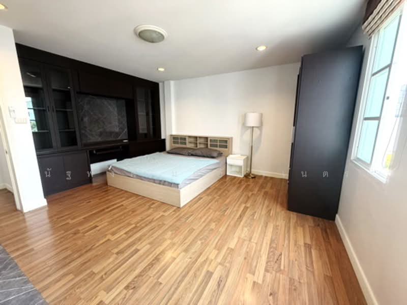 Plus City Park Sukhumvit 101/1, Bangkok, 6 Soi Wachiratham Sathit 31, Bang Chak, Phra Khanong, Bangkok, 3 Bedrooms, 240 sqm, Townhouse For Rent, by นัฐพงค์ มณีอัครเนตร, 500249194 - DDproperty.com