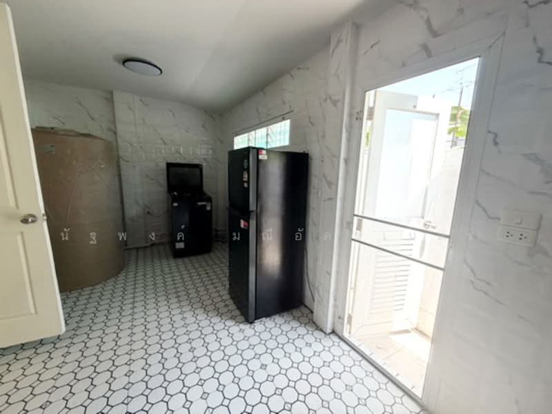 Plus City Park Sukhumvit 101/1, Bangkok, 6 Soi Wachiratham Sathit 31, Bang Chak, Phra Khanong, Bangkok, 3 Bedrooms, 240 sqm, Townhouse For Rent, by นัฐพงค์ มณีอัครเนตร, 500249194 - DDproperty.com