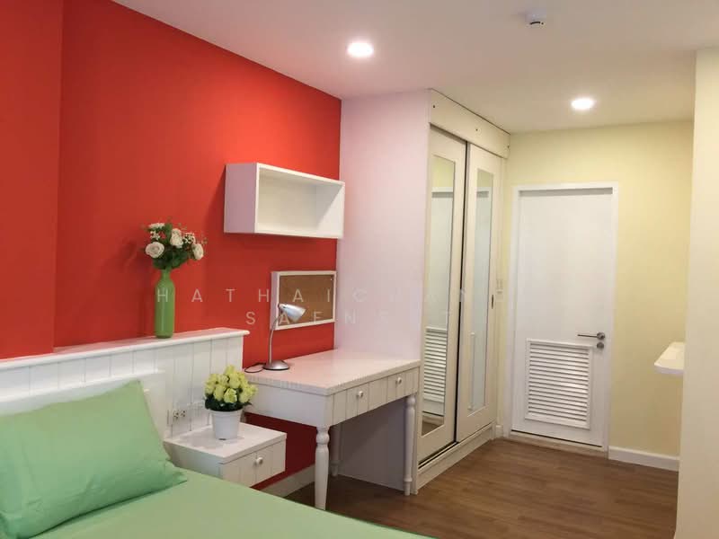 The Clover Thonglor Residence, Bangkok, Soi Sukhumvit 55, Khlong Tan Nua, Watthana, Bangkok, 1 Bedroom, 36 sqm, Condo For Rent, by Hathaichanok Saenset, 500249195 - DDproperty.com