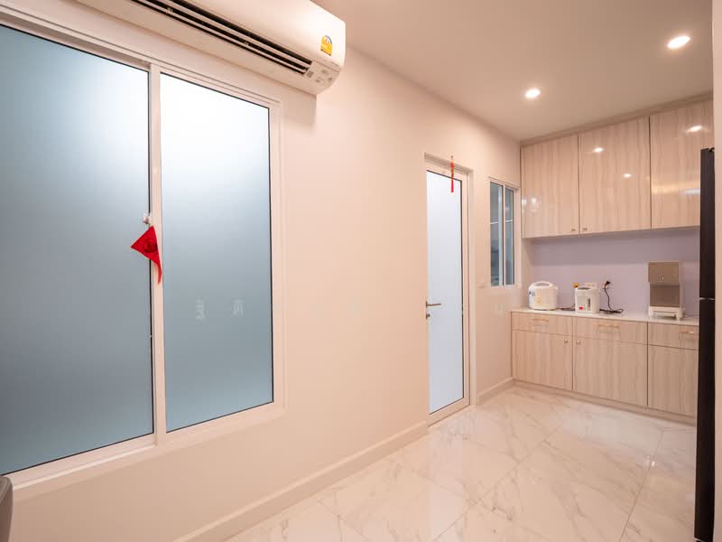 Citysense Rama 2 - Thakham, Bangkok, 205 Kanchanaphisek Road, Tha Kham, Bang Khun Thian, Bangkok, 3 Bedrooms, 190 sqm, Townhouse For Sale, by TITISAK Jane, 500249203 - DDproperty.com