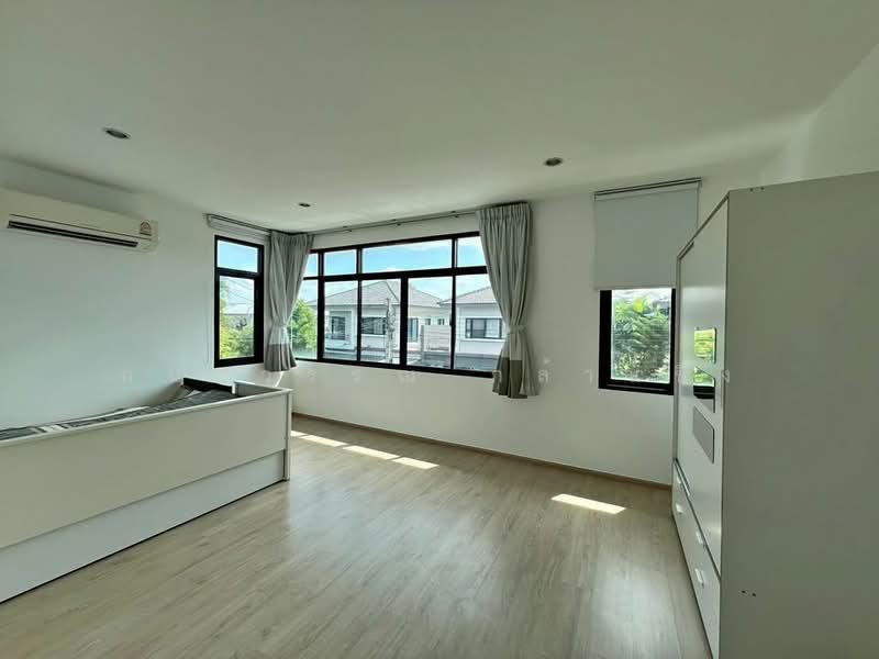 Atoll Java Bay, Samut Prakan, Soi King Kaeo 19, Rachathewa, Bang Plee, Samut Prakan, 3 Bedrooms, 215 sqm, Single Detached House For Rent, by Kanokwan Klakhaeng, 500249226 - DDproperty.com