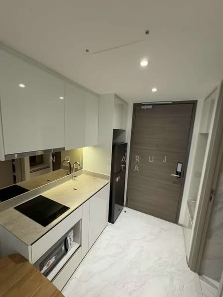 Fynn Asoke, Bangkok, 28 Sukhumvit 10 Alley, Khlong Toei, Khlong Toei, Bangkok, 2 Bedrooms, 41 sqm, Condo For Rent, by Noppharuj Nunta, 500249233 - DDproperty.com