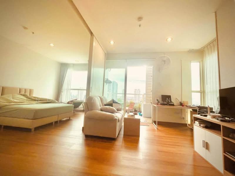 The Light House Sathorn–Chareonnakorn, Bangkok, Chareonnakorn Road, Khlong Ton Sai, Khlong San, Bangkok, 1 Bedroom, 48 sqm, Condo For Sale, by Noppharuj Nunta, 500249256 - DDproperty.com