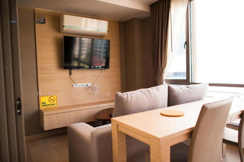 Klass Silom, Bangkok, 52 Silom Road, Silom, Bang Rak, Bangkok, 1 Bedroom, 35 sqm, Condo For Rent, by Noppharuj Nunta, 500249277 - DDproperty.com