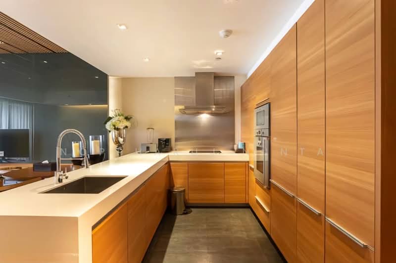 The Empire Place, Bangkok, 88 Narathiwatratchanakharin Road, Thung Maha Mek, Sathon, Bangkok, 1 Bedroom, 131 sqm, Condo For Rent, by Noppharuj Nunta, 500249279 - DDproperty.com