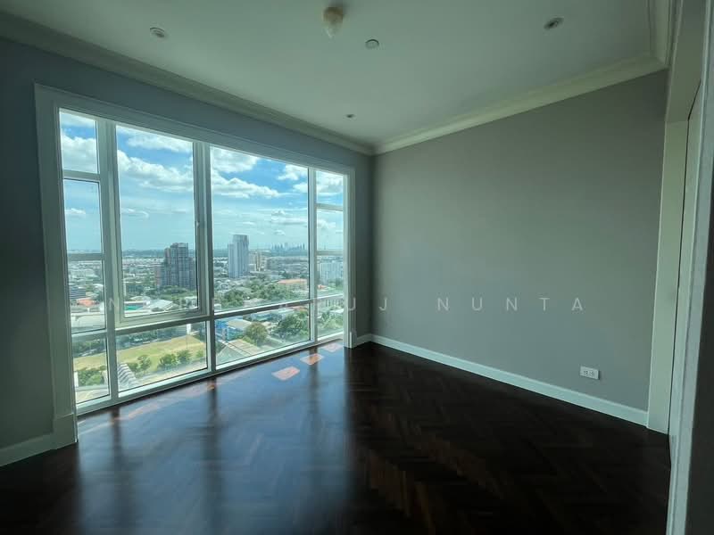 Fullerton Sukhumvit, Bangkok, Sukhumvit Road, Khlong Tan Nua, Watthana, Bangkok, 3 Bedrooms, 170 sqm, Condo For Rent, by Noppharuj Nunta, 500249286 - DDproperty.com