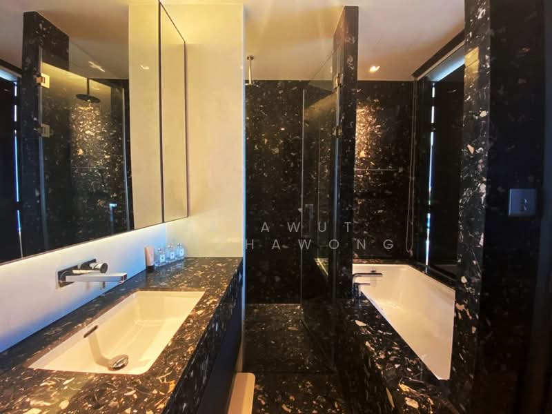 BEATNIQ Sukhumvit 32, Bangkok, Soi Sukhumvit 32, Sukhumvit Road, Khong Tan, Khlong Toei, Bangkok, 1 Bedroom, 55 sqm, Condo For Sale, by Sarawut Ratchawong, 500249324 - DDproperty.com