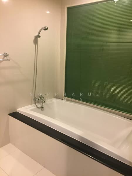 The Address Chidlom, Bangkok, Ploenchit Road, Lumphini, Pathum Wan, Bangkok, 2 Bedrooms, 72 sqm, Condo For Rent, by Noppharuj Nunta, 500249331 - DDproperty.com