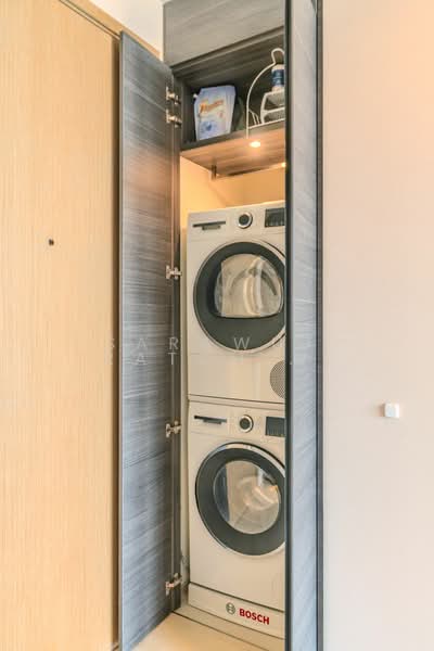 The Esse Asoke, Bangkok, 333 Soi Sukhumvit 21, Sukhumvit Road, Khlongtoei Nua, Watthana, Bangkok, 1 Bedroom, 47 sqm, Condo For Sale, by Sarawut Ratchawong, 500249394 - DDproperty.com